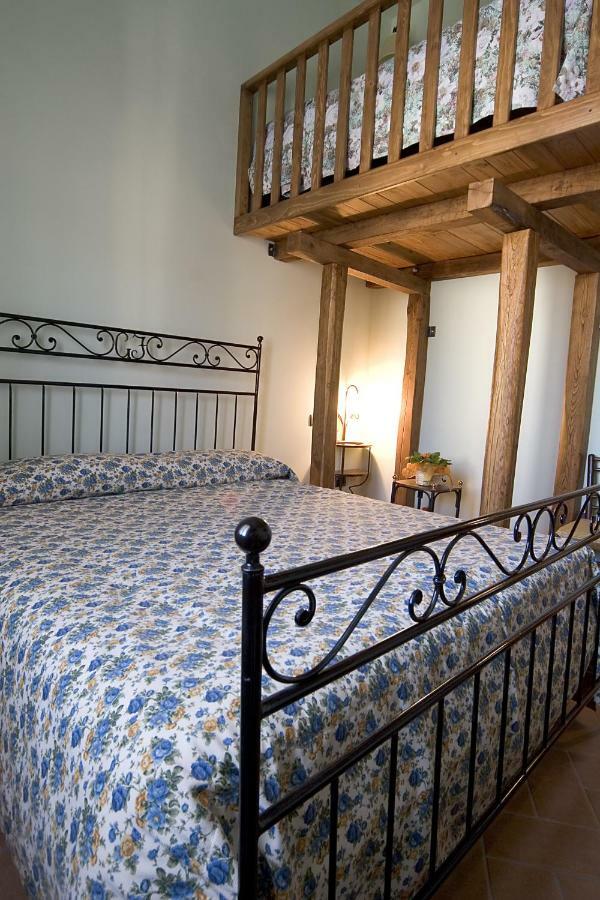 Angolo Del Gelsomino Castel Ritaldi Ngoại thất bức ảnh